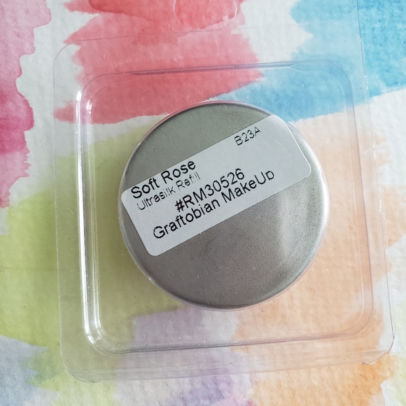 GRAFTOBIAN Pressed Powder Refill Matte Eye Shadow - Picture 3 of 3